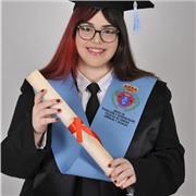 Graduada en traducción (Inglés-Alemán) con más de cinco años de experiencia dando clases de inglés para todos los niveles.